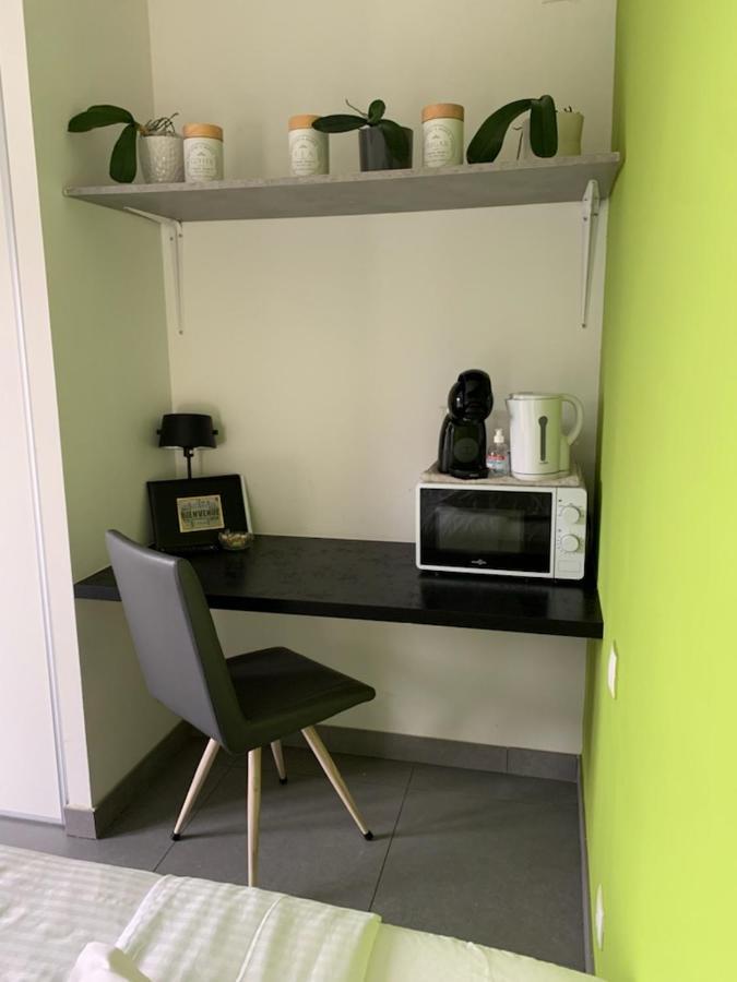 Petit Studio Dans Villa Bord De Lac Εξ Λε Μπαν Εξωτερικό φωτογραφία
